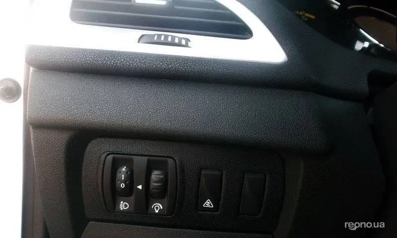 Renault Megane 2012 - 26