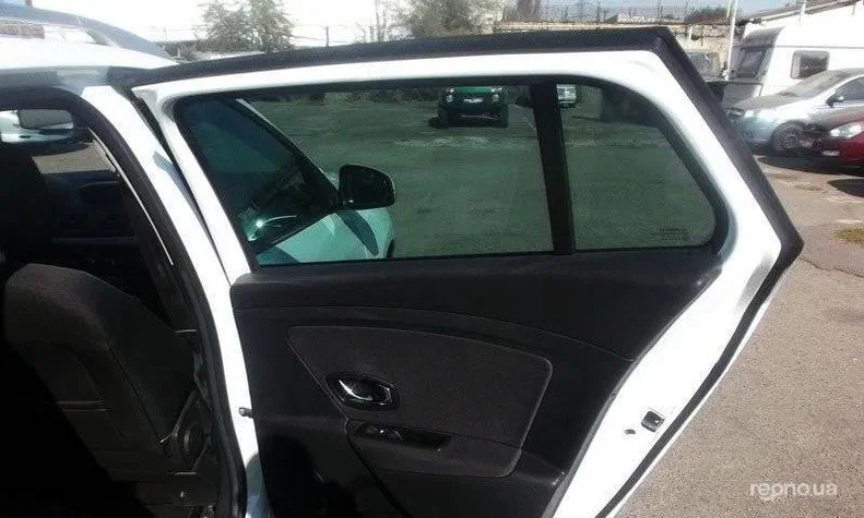 Renault Megane 2012 - 11