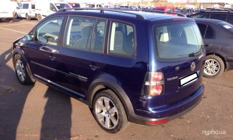 Volkswagen Touran 2008 - 1