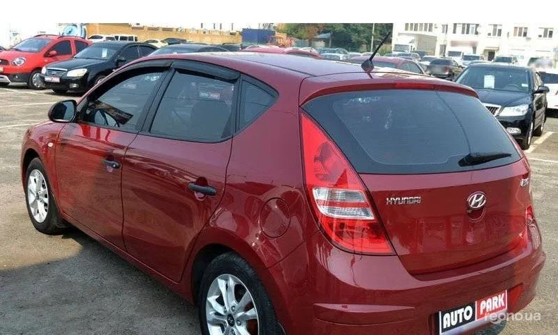 Hyundai i30 2010 - 15