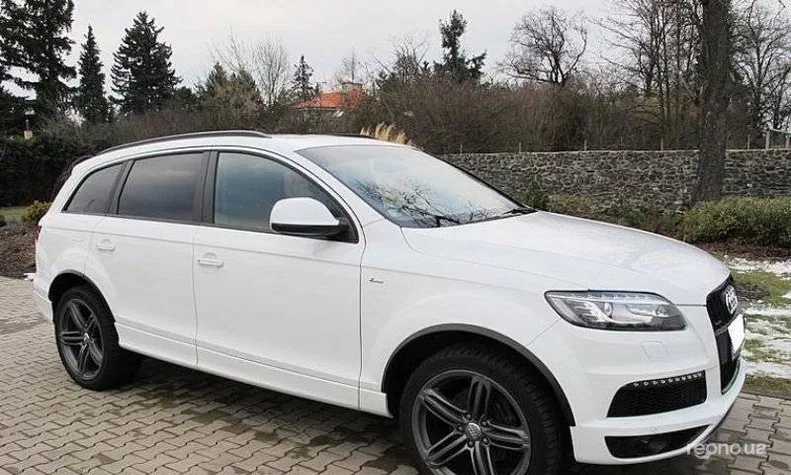 Audi Q7 2010 - 0