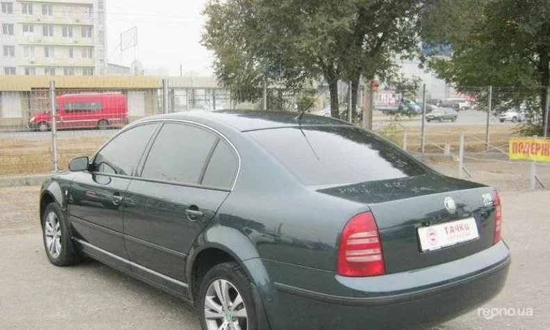 Skoda Superb 2003 - 4