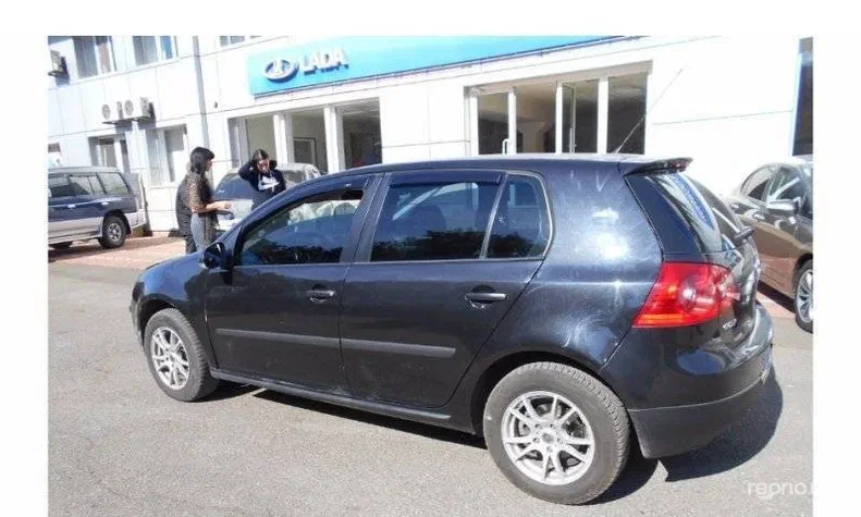 Volkswagen Golf 2006 - 5