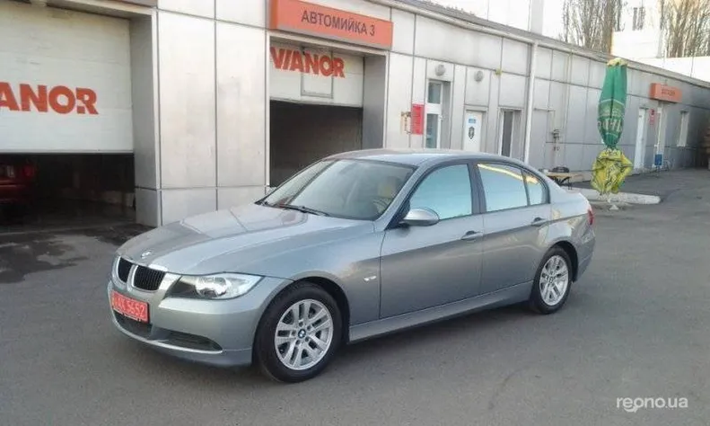 BMW 320 2007 - 6