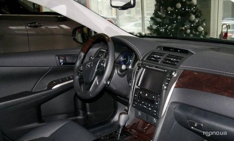 Toyota Camry 2016 - 1