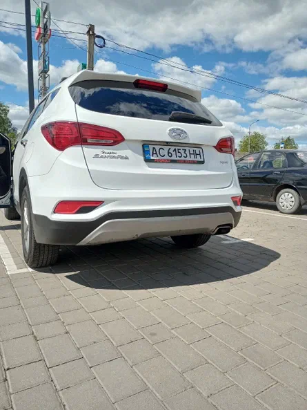 Hyundai Santa Fe 2016 - 9