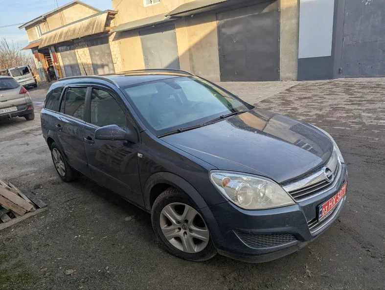 Opel Astra 2009