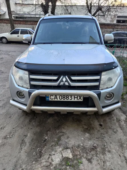 Mitsubishi Pajero 2008 - 10