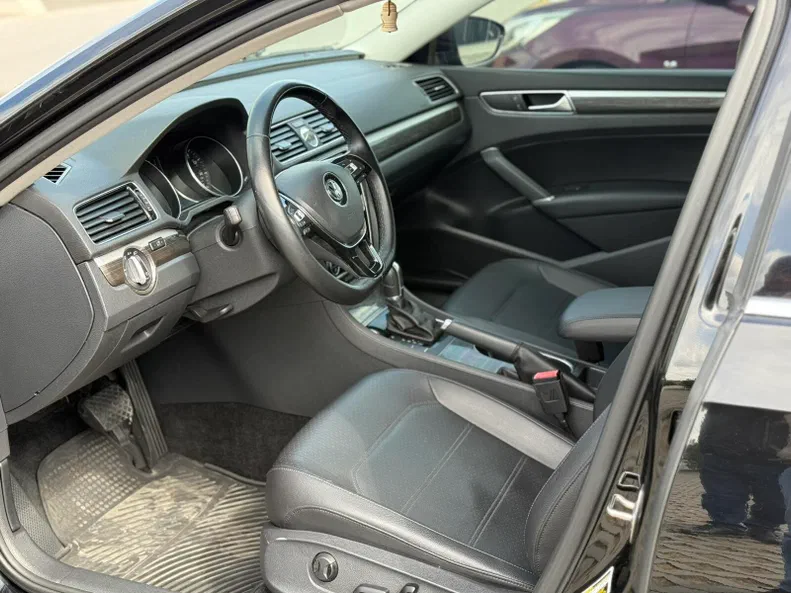 Volkswagen Passat 2016 - 16