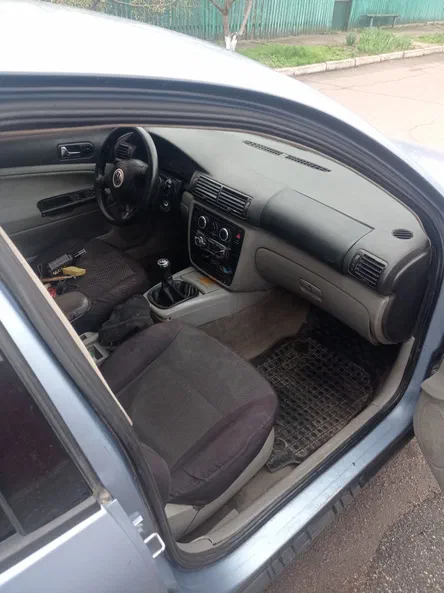 Volkswagen Passat 1998 - 6