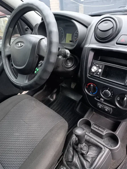 Lada (ВАЗ) Granta 2014 - 6