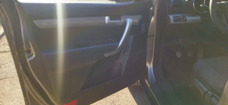 Kia Sorento 2012 - 17