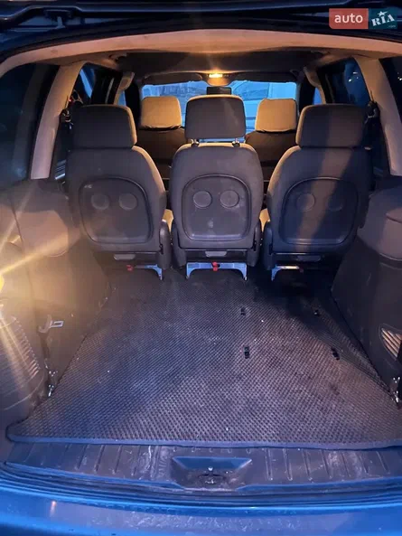 Ford Galaxy 2000 - 10