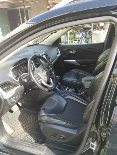 Jeep Cherokee 2017 - 9