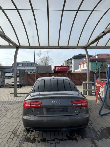 Audi A6 2012 - 5