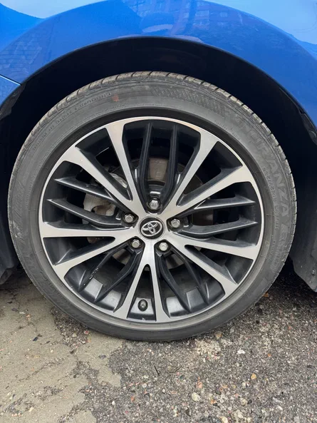 Toyota Camry 2018 - 9