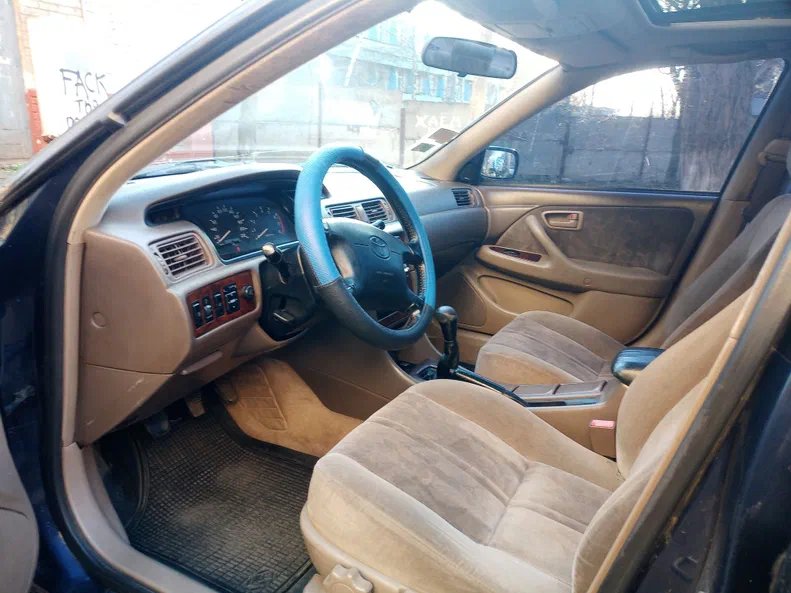 Toyota Camry 1998 - 12