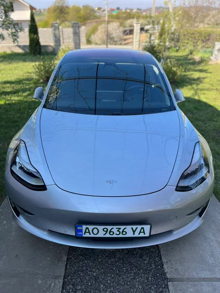Tesla Model 3 2018