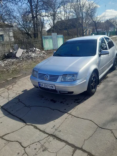 Volkswagen Bora 2002