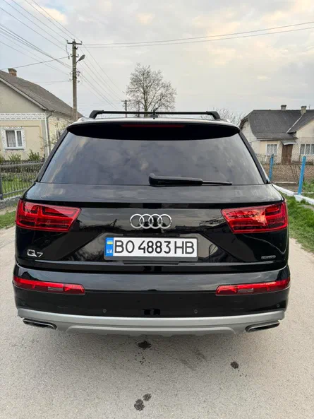 Audi Q7 2018 - 14