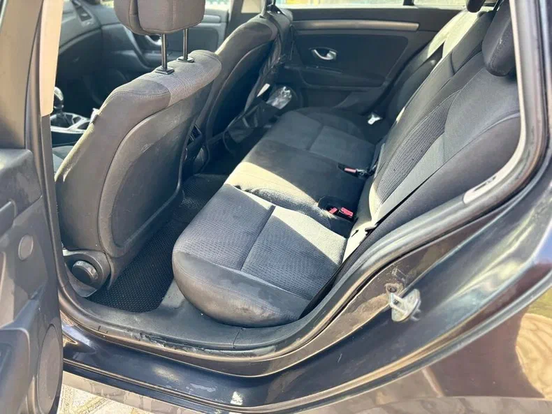 Renault Laguna 2008 - 7