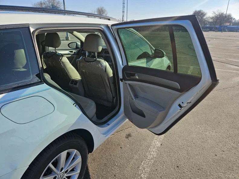 Volkswagen Golf 2016 - 4