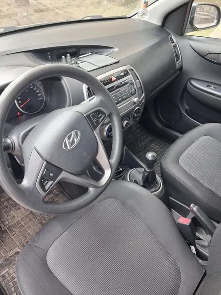 Hyundai i20 2013 - 6