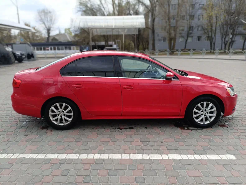 Volkswagen Jetta 2014 - 5