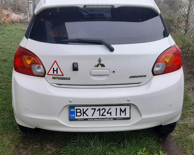 Mitsubishi Mirage 2015 - 7