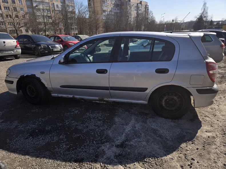 Nissan Almera 2001 - 7