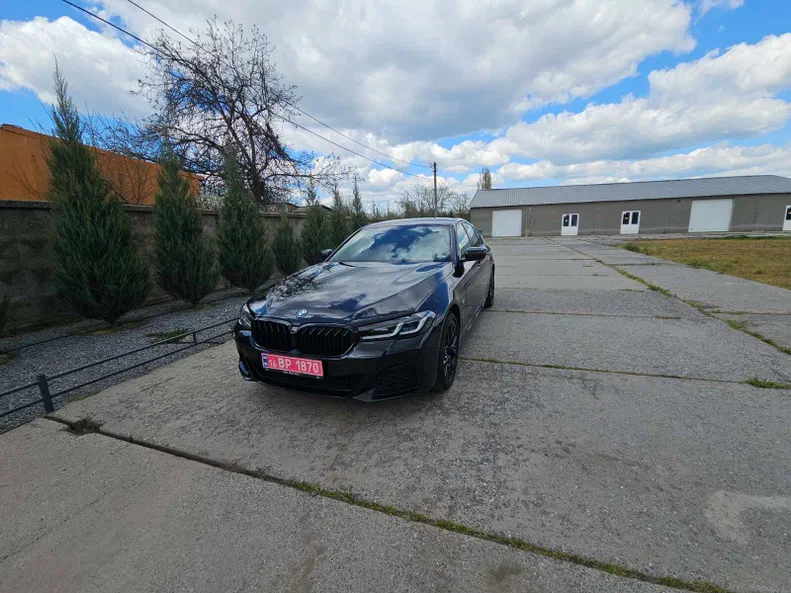 BMW 5 серии 2022