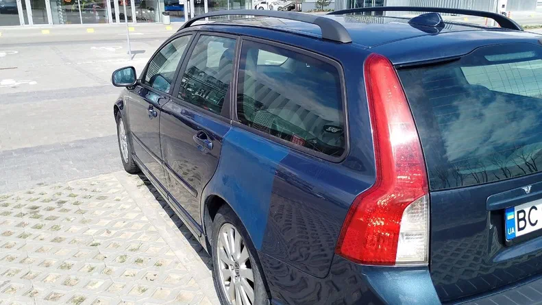 Volvo V50 2011 - 14