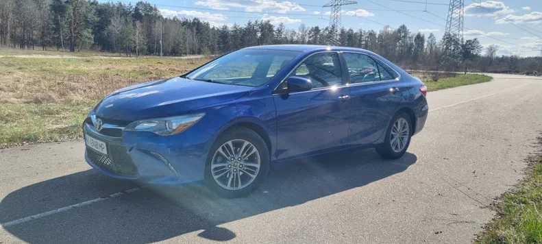 Toyota Camry 2015 - 6