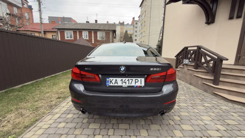 BMW 5 серии 2019