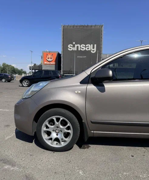 Nissan Note 2010 - 7