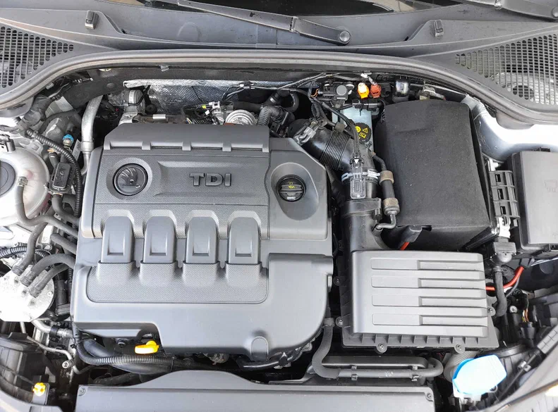 Skoda Octavia 2015 - 10