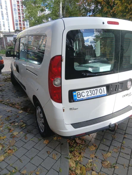 Fiat Doblo 2011