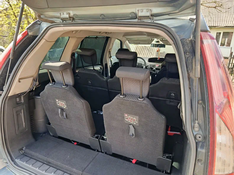 Citroen C4 Picasso 2008 - 10