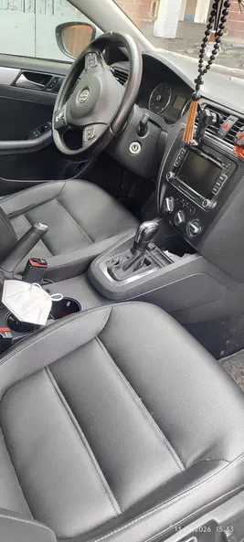 Volkswagen Jetta 2012 - 6