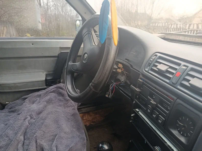 Москвич 2141 1993 - 8