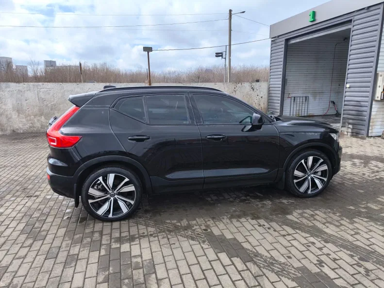 Volvo XC40 2021