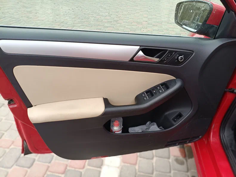 Volkswagen Jetta 2014 - 14