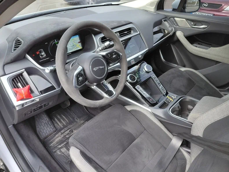 Jaguar I-Pace 2019 - 18