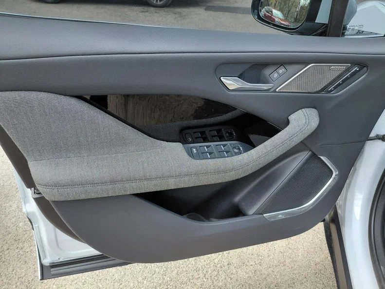 Jaguar I-Pace 2019 - 22