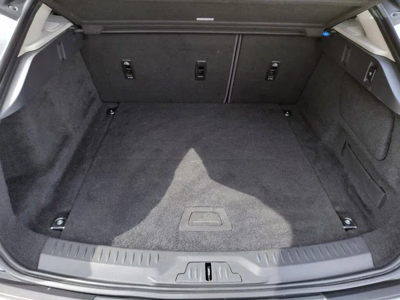 Jaguar I-Pace 2019 - 33