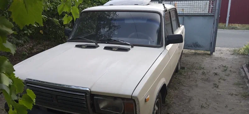Lada (ВАЗ) 2107 1990