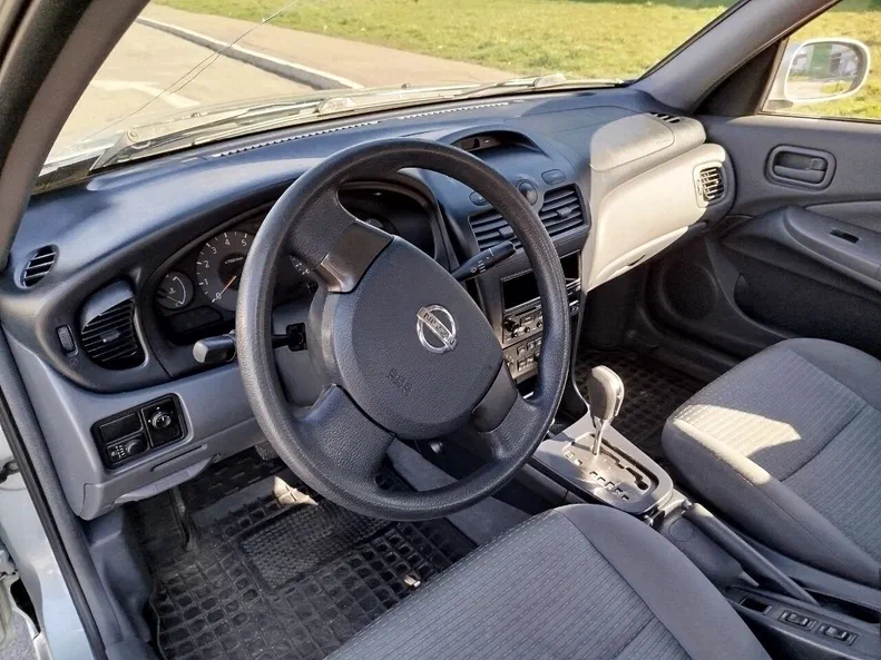 Nissan Almera 2006 - 11