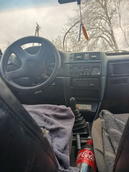 Москвич 2141 1993 - 15