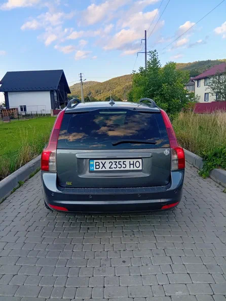 Volvo V50 2010 - 10