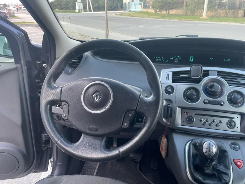 Renault Scenic 2008 - 8